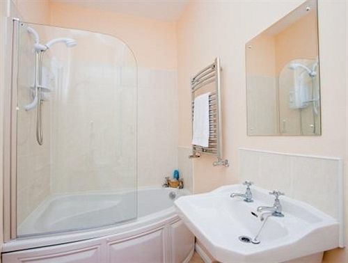 Woodland Guesthouse Darlington  Bagian luar foto